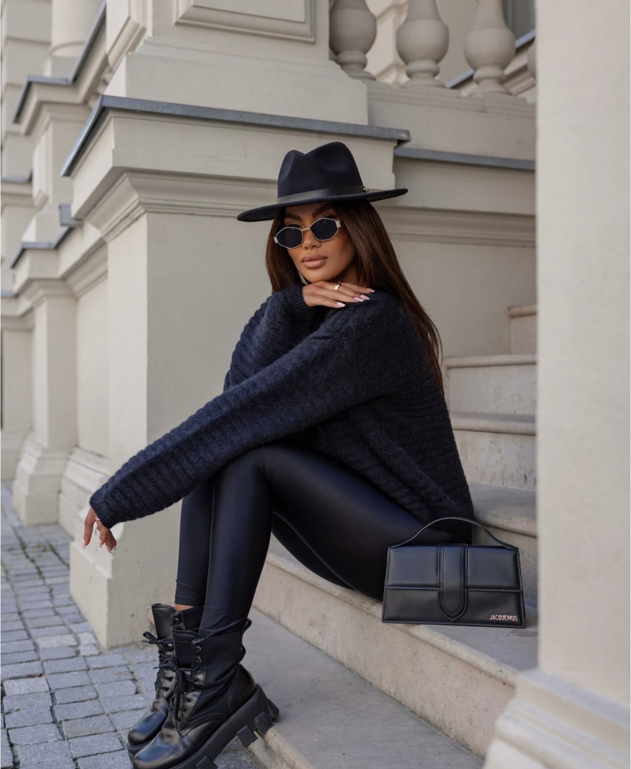 Iris Sweater - Black